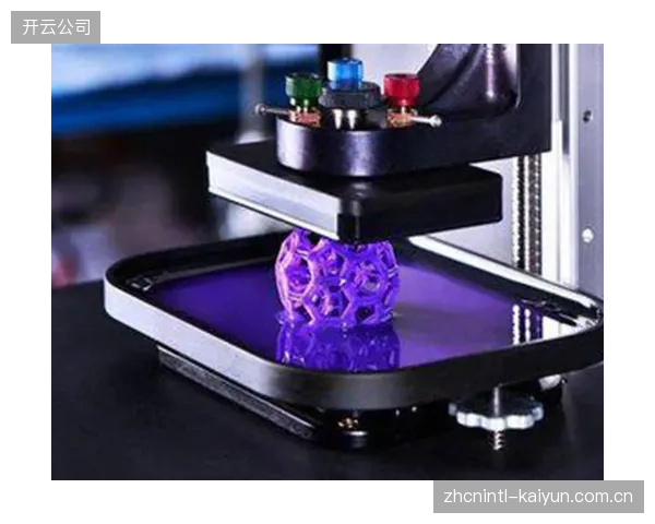 3D打印技术在体育器材领域的应用，将在未来三年内突破成本瓶颈，从样品试制扩展到小批量功能部件的直接生产
